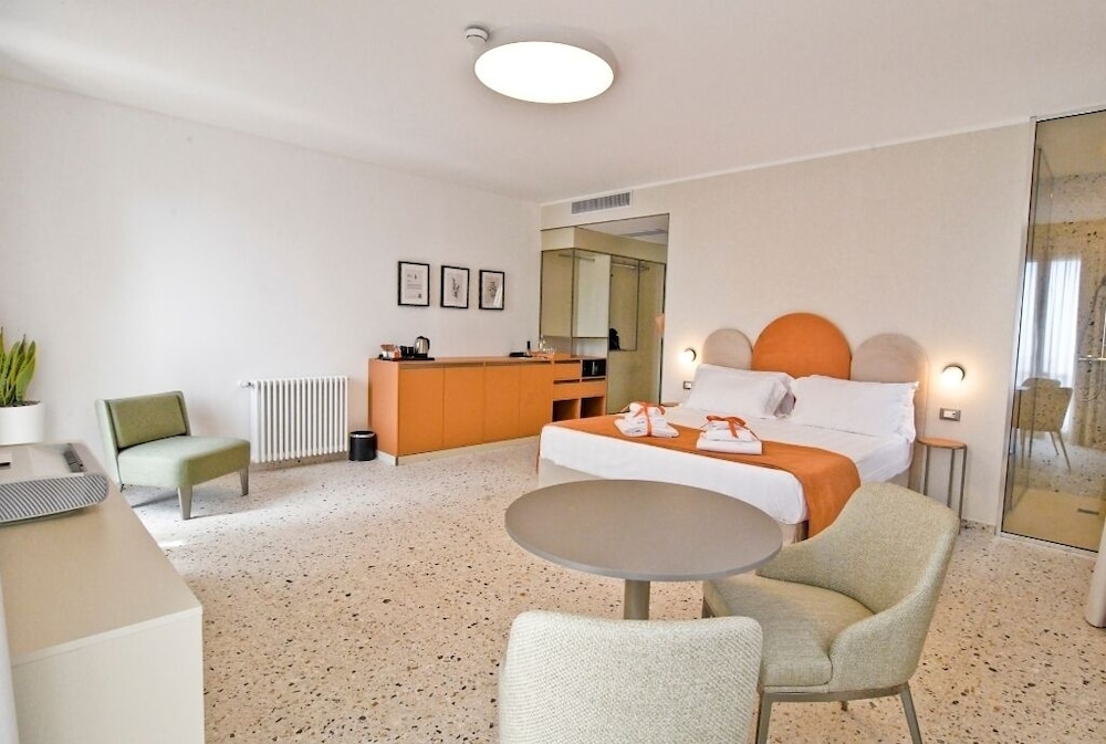Maison Boutique Al Redentore 20/40