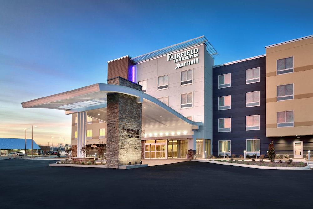 Fairfield Inn & Suites By Marriott Fort Smith 1/42