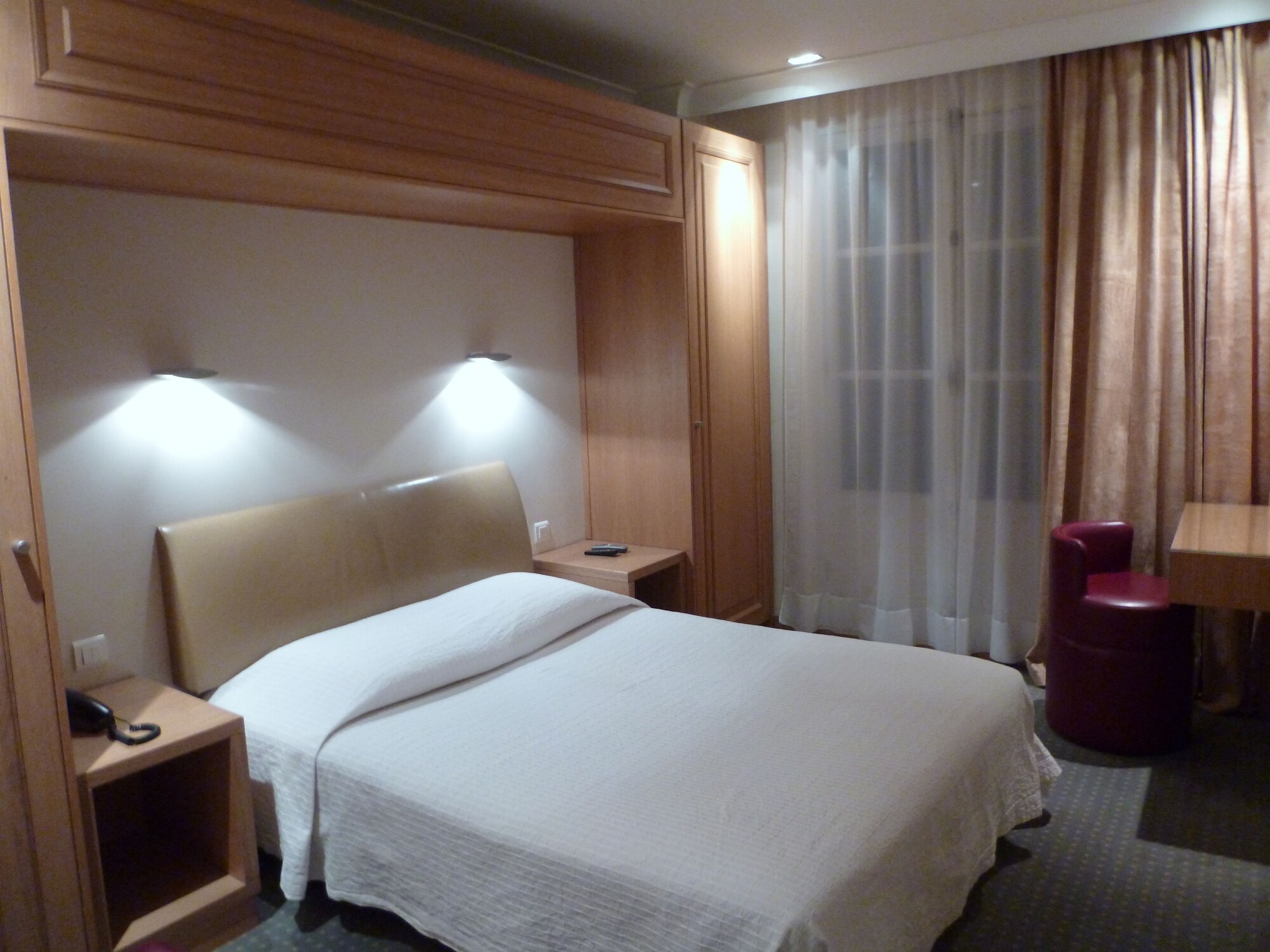 CLASSIC, DOUBLE BED
