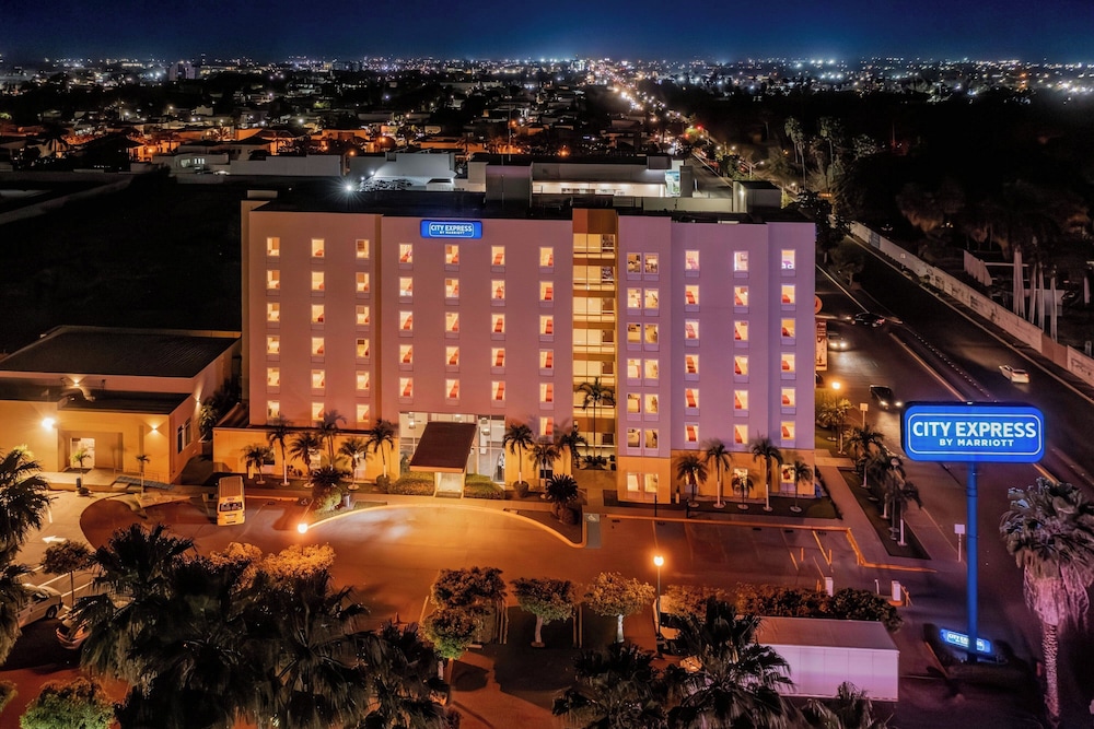 City Express by Marriott Los Mochis 4/66