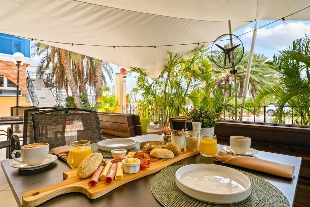 Parasasa Hotel Curacao 46/61
