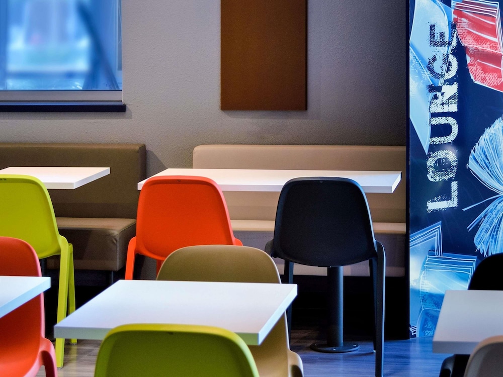 Ibis Budget Aubagne Les Paluds Agora 54/62