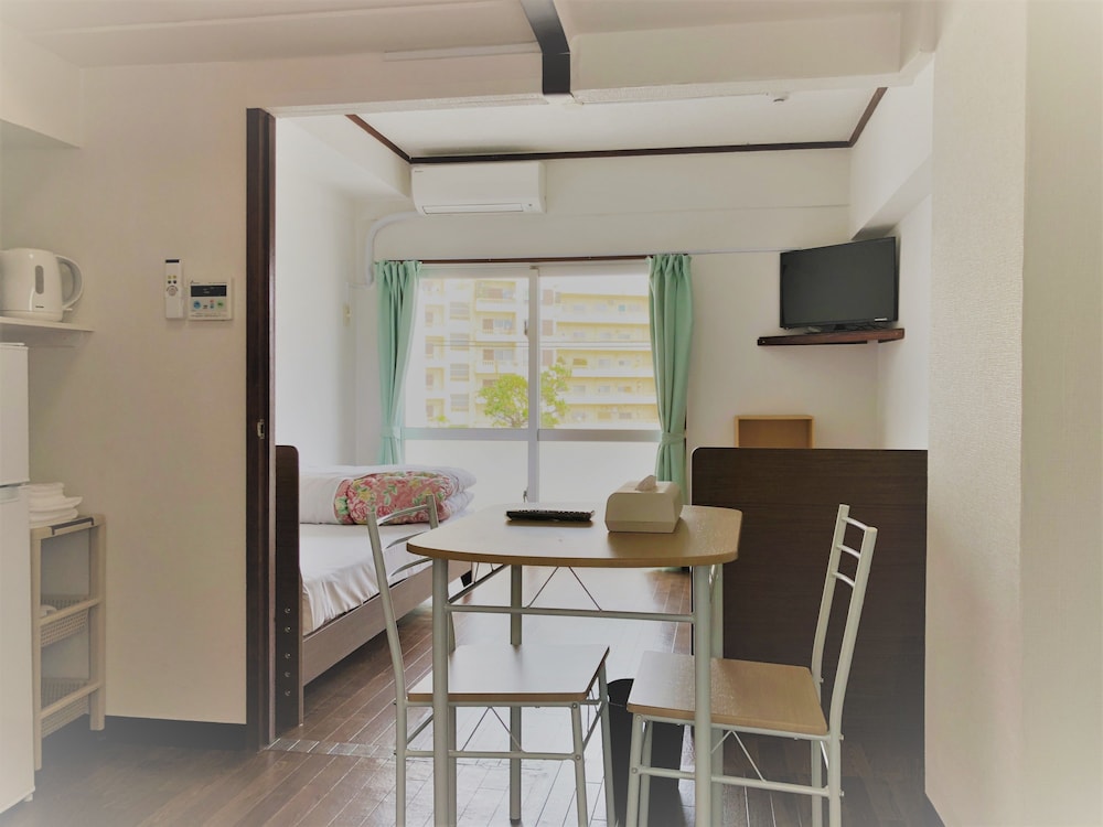 Sunset Hills Inn Naha 35/50