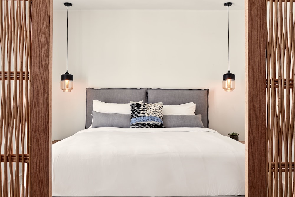 BOHO Suites 15/49