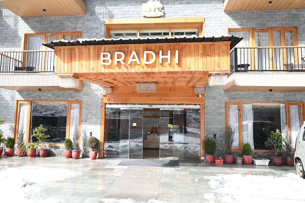 Bradhi – Echor Riverside Resorts Jibhi 3/32