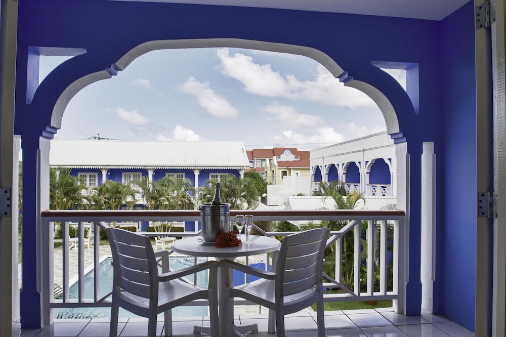 Bay Gardens Inn 53/75