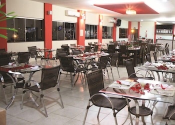 LA VITRE HOTEL 21/30