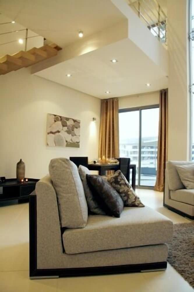 The Sealoft Boutique Chalets 7/19