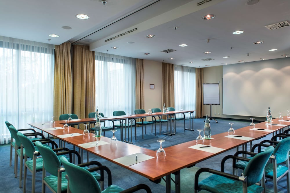 Radisson Blu Furst Leopold Dessau 60/74