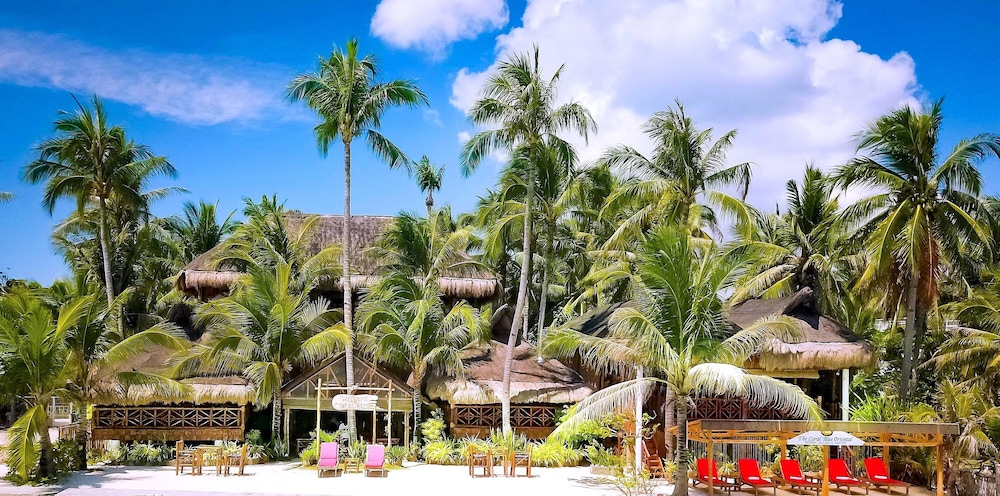 The Coral Blue Oriental Beach Villas And Suites 52/65