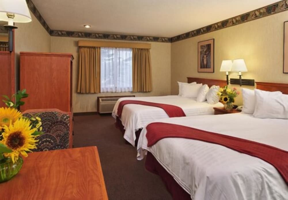 Ashley Inn of Tillamook 6/26
