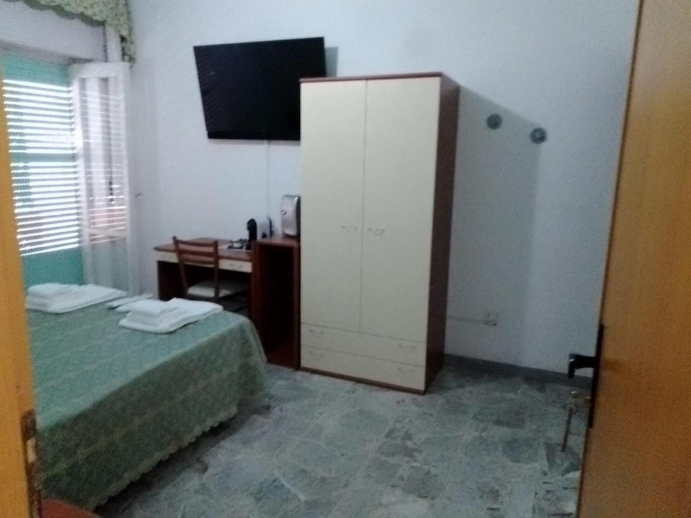 Hotel Calabria 11/50