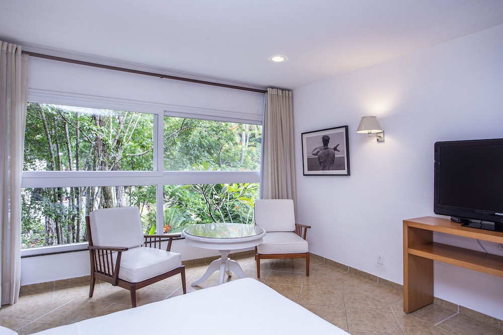 Hotel Mercedes 21/74