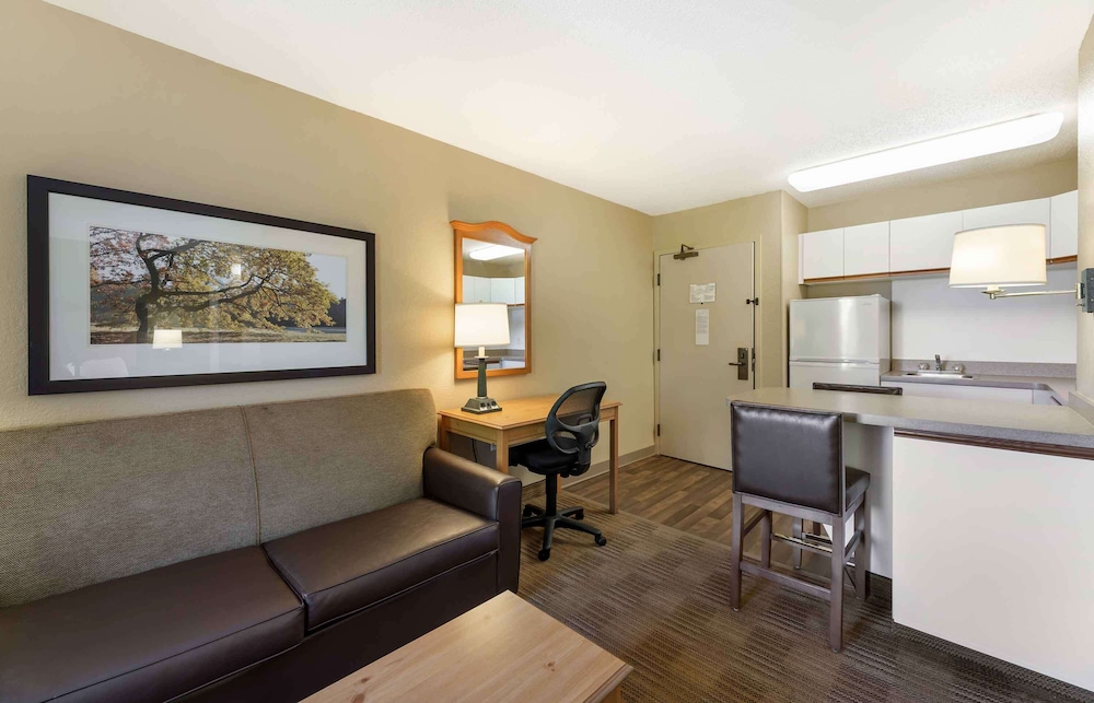 Extended Stay America - Cleveland - Airport - North Olmsted 41/62