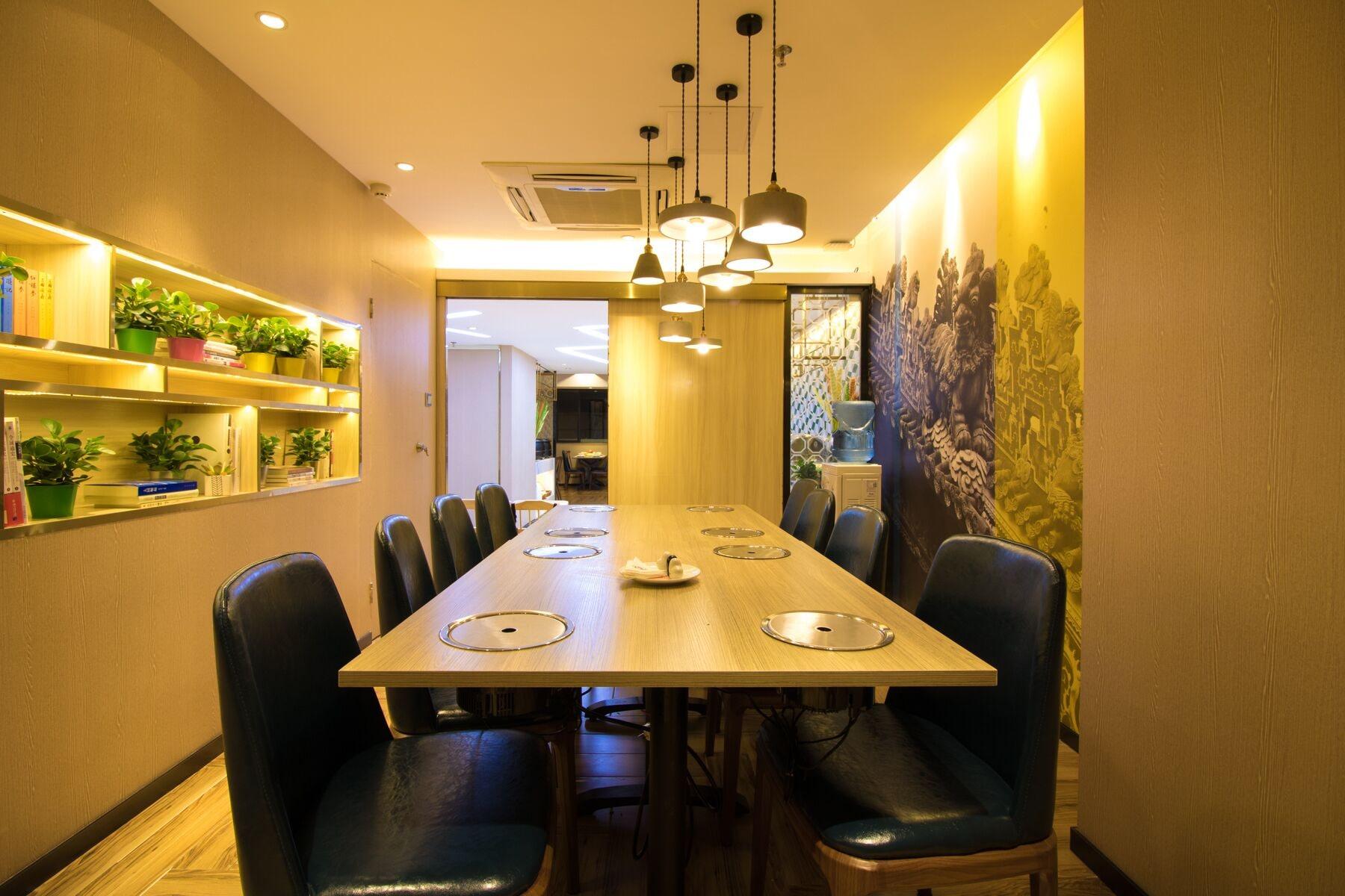 Vienna Hotel (Guangzhou Beijing Road Pedestrian Street Big Buddha Temple) 27/38