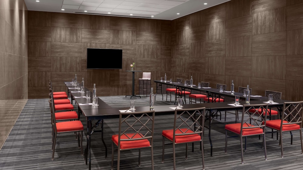 Hyatt Centric Las Condes Santiago 72/80