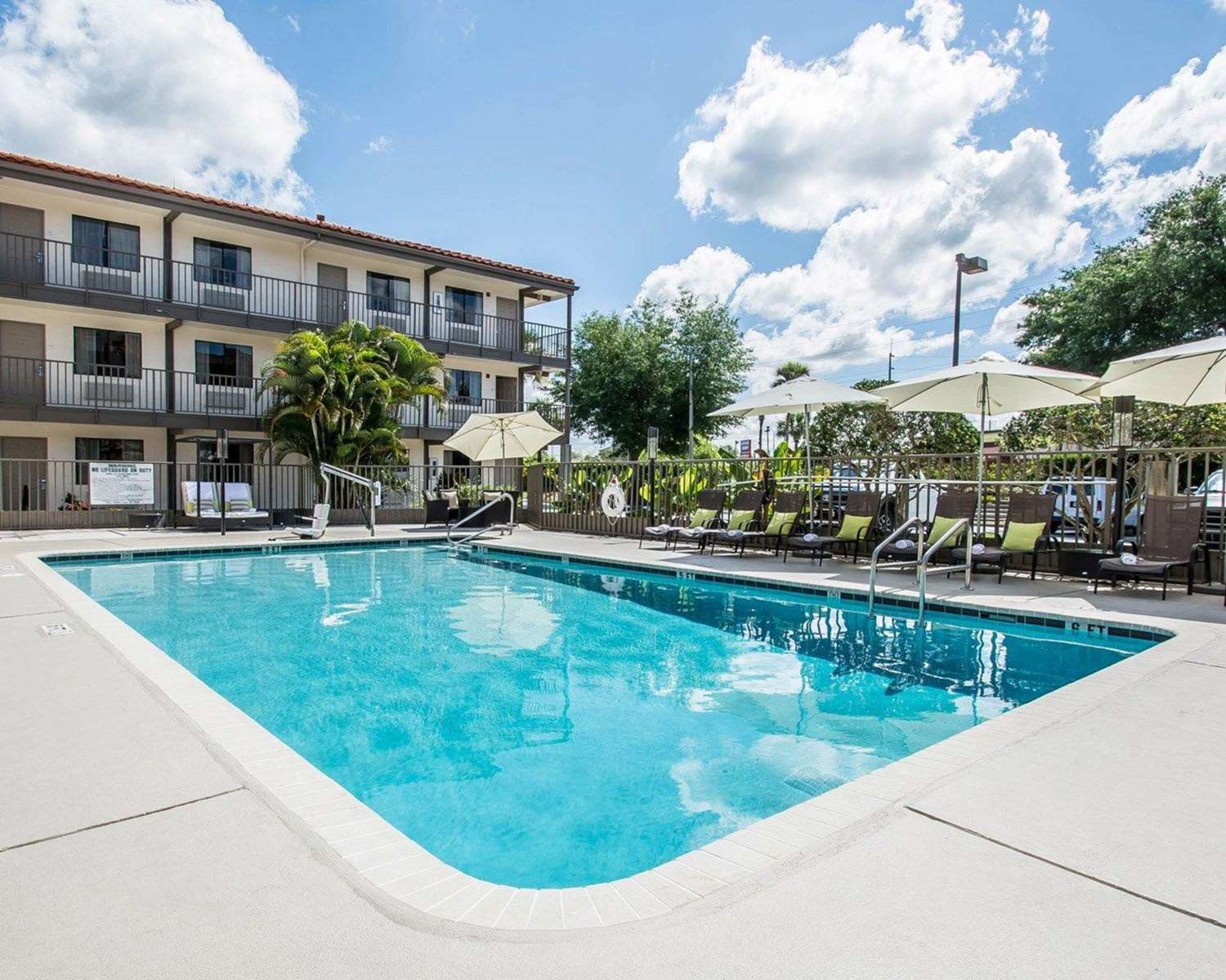 Quality Inn Suites By the Parks 14/30