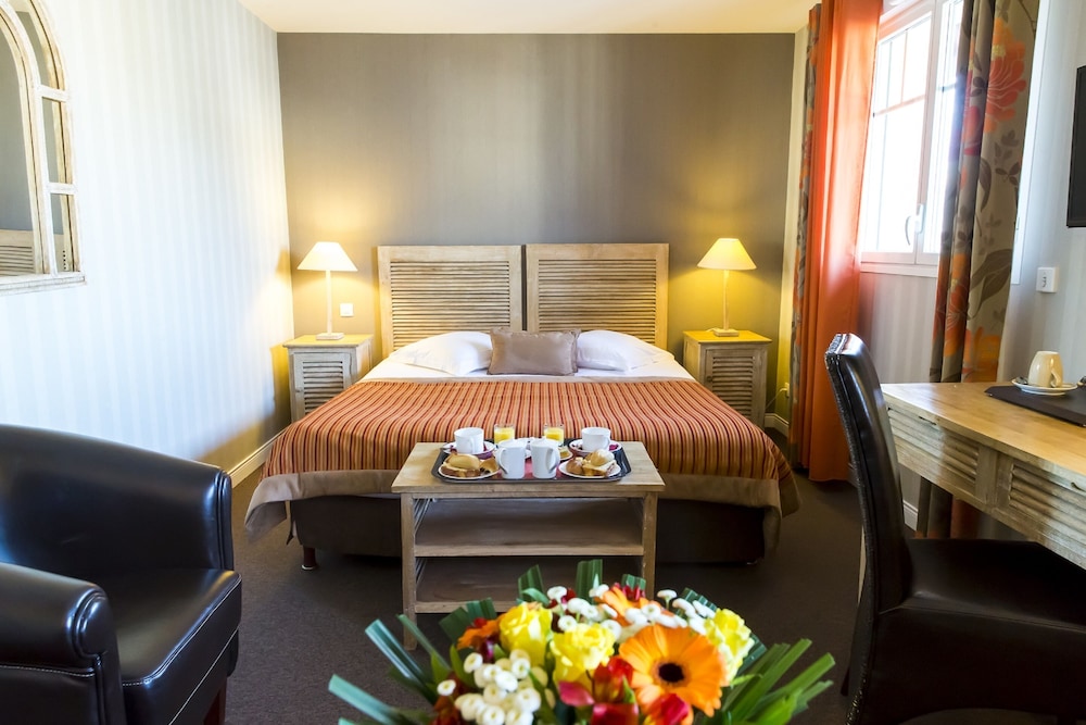 Qualys Hotel Almoria 14/75