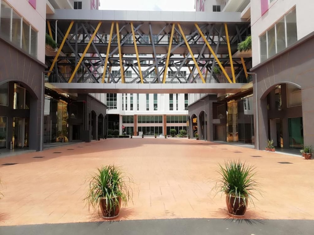 Hotel MetraSquare 4/50
