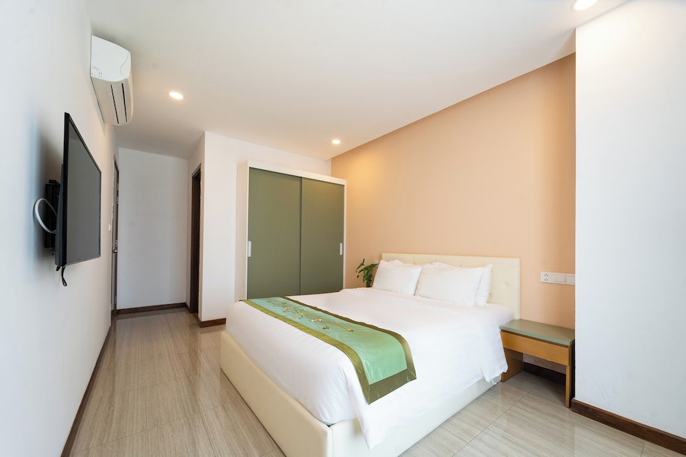 2 BEDROOMS, APARTMENT