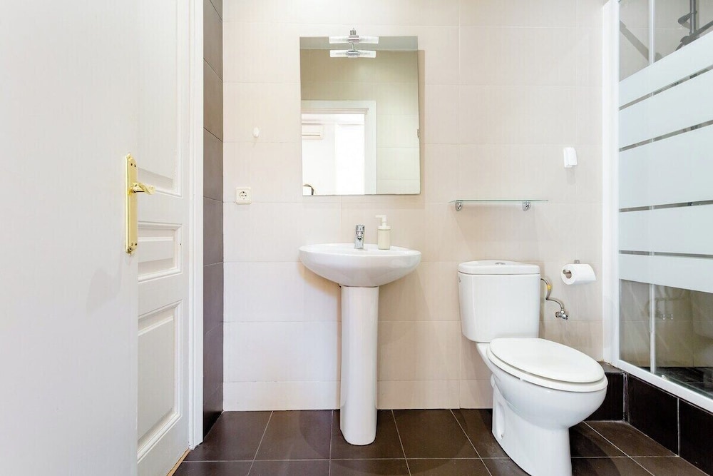 Hostal Siscinc - Adults Only 47/53