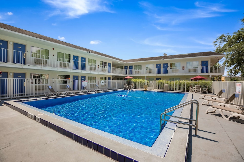 Motel6 Kissimmee, FL - Orlando 61/64