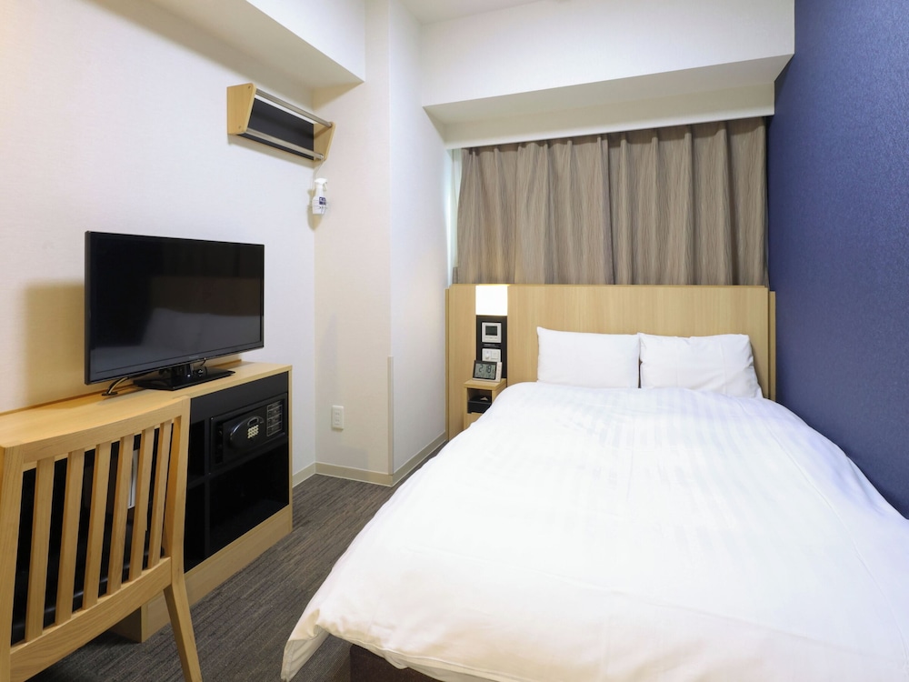 ECONOMY, LARGE SINGLE BED