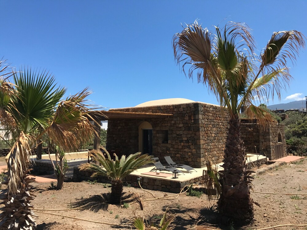 I Dammusini Di Pantelleria 36/50