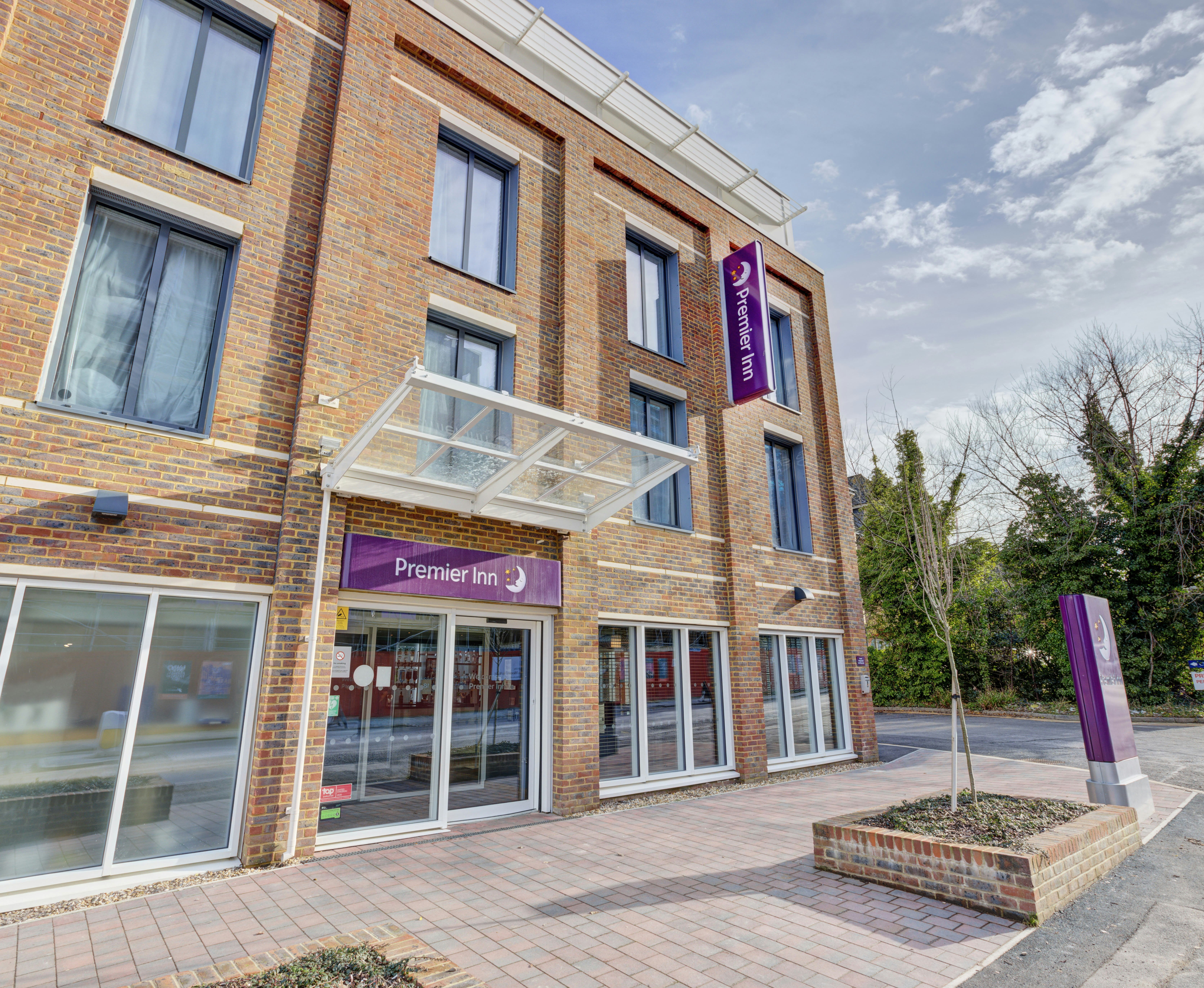 Premier Inn Haywards Heath Hotel in Mid Sussex
