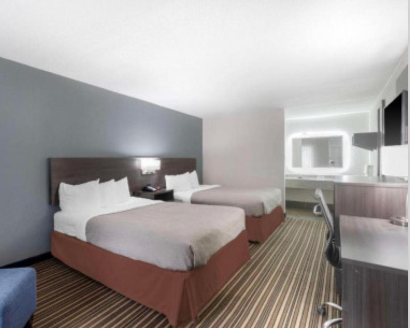 Room, Double Bed