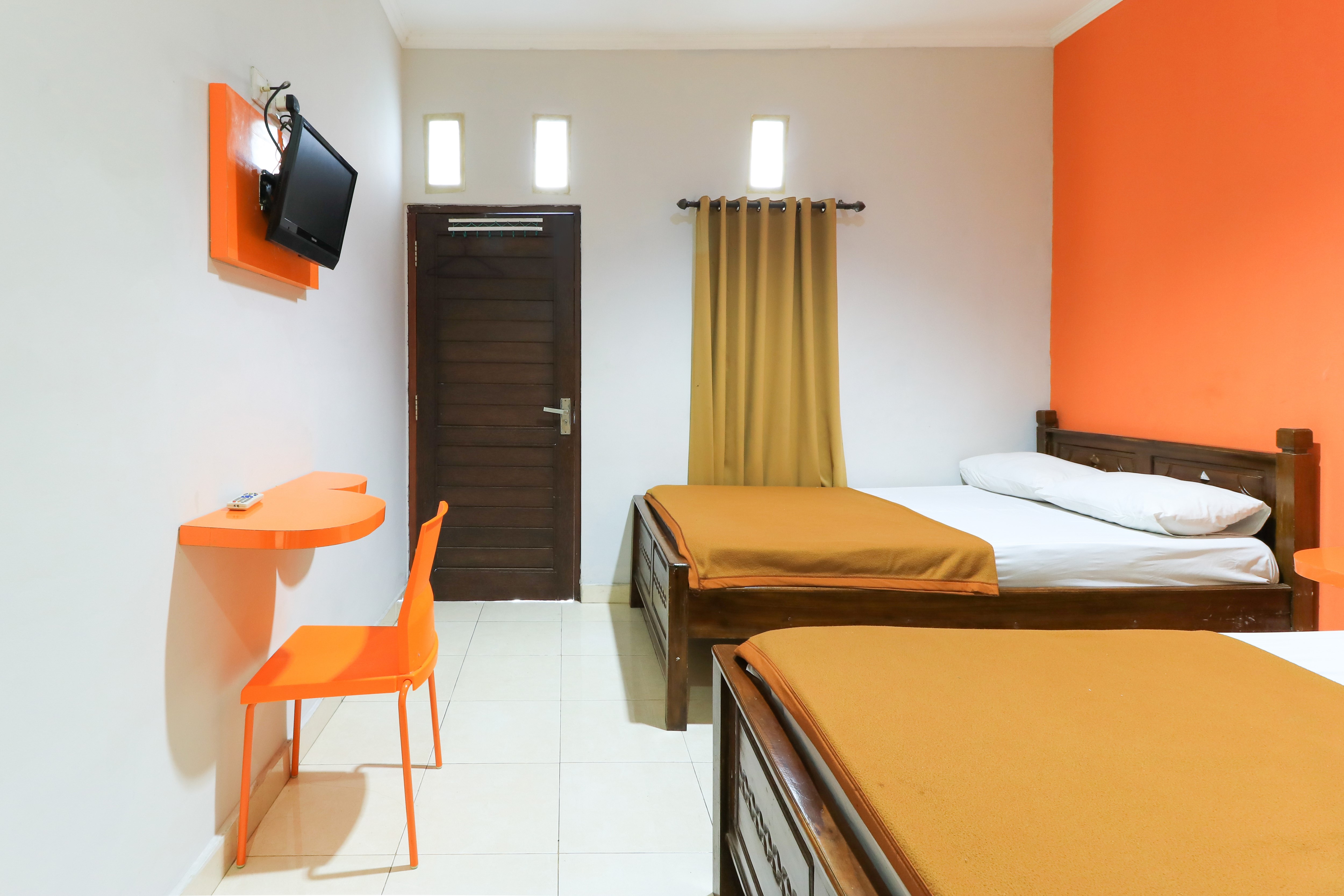 Hotel Warta Putra by ZUZU 12/32