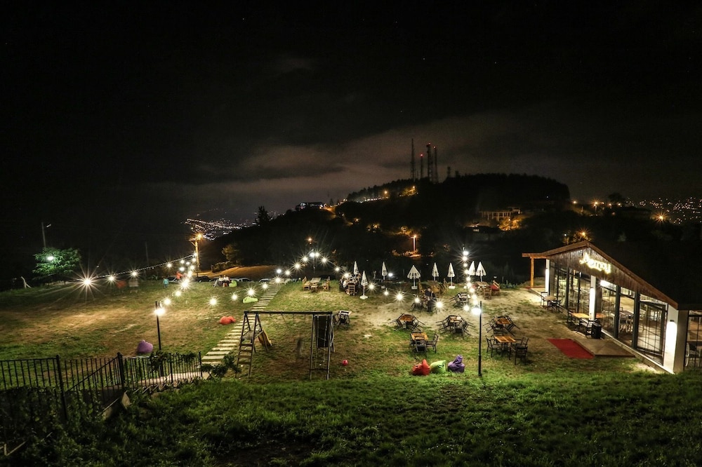 Akamoy Boztepe Hotel & Restaurant 32/40