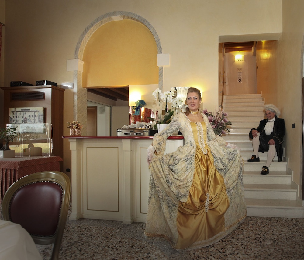 Albergo Antica Corte Marchesini 9/50