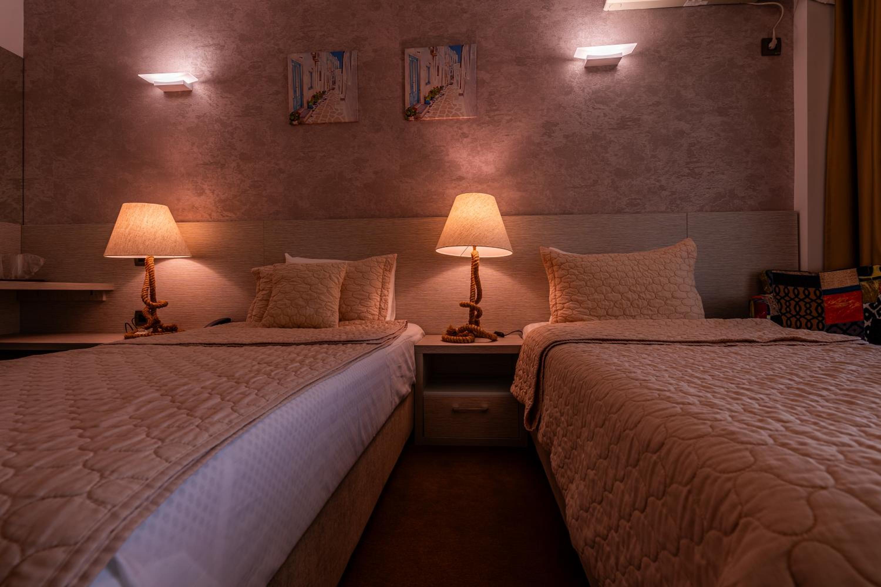 Hotel Alcor 18/50