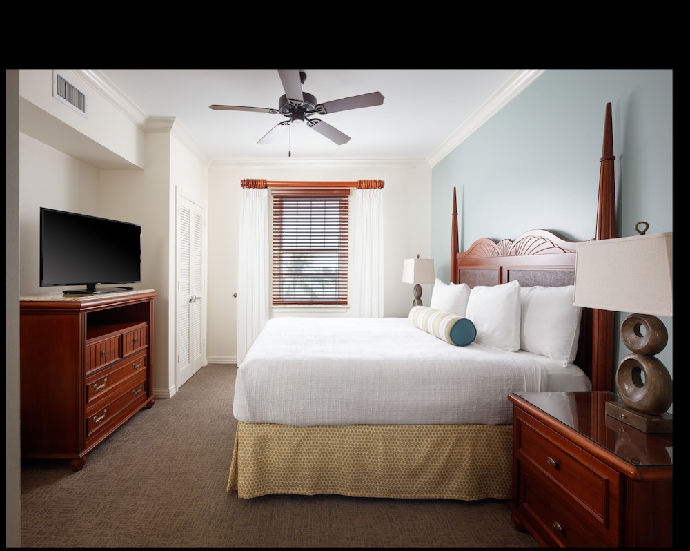 Hyatt Vacation Club at Windward Pointe 20/58