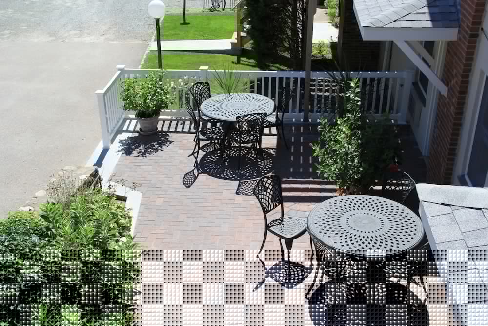 Winnapaug Inn 20/54