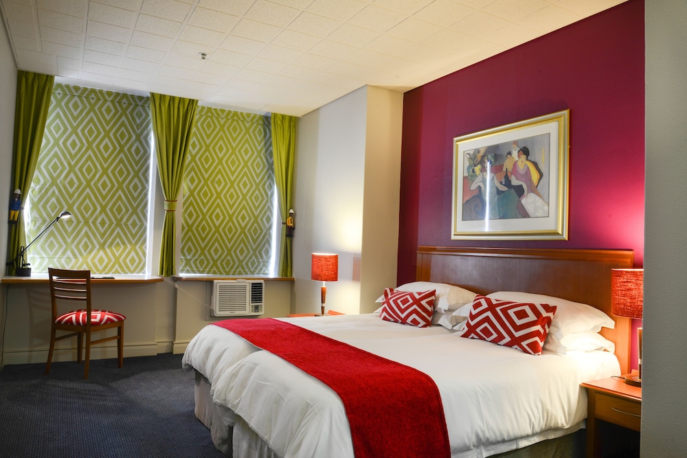 Cape Town Lodge Hotel 11/53