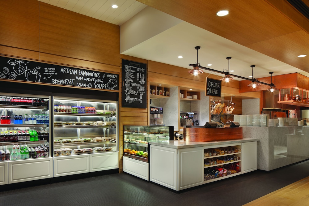 Doubletree By Hilton Pomona 52/64