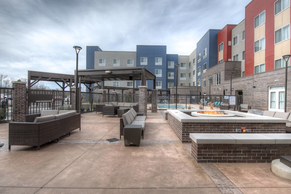 Residence Inn Charlotte Airport 19/40