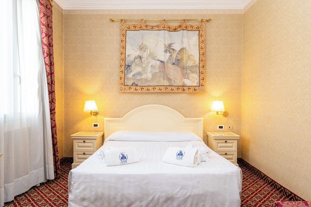 Junior Suite, Studio