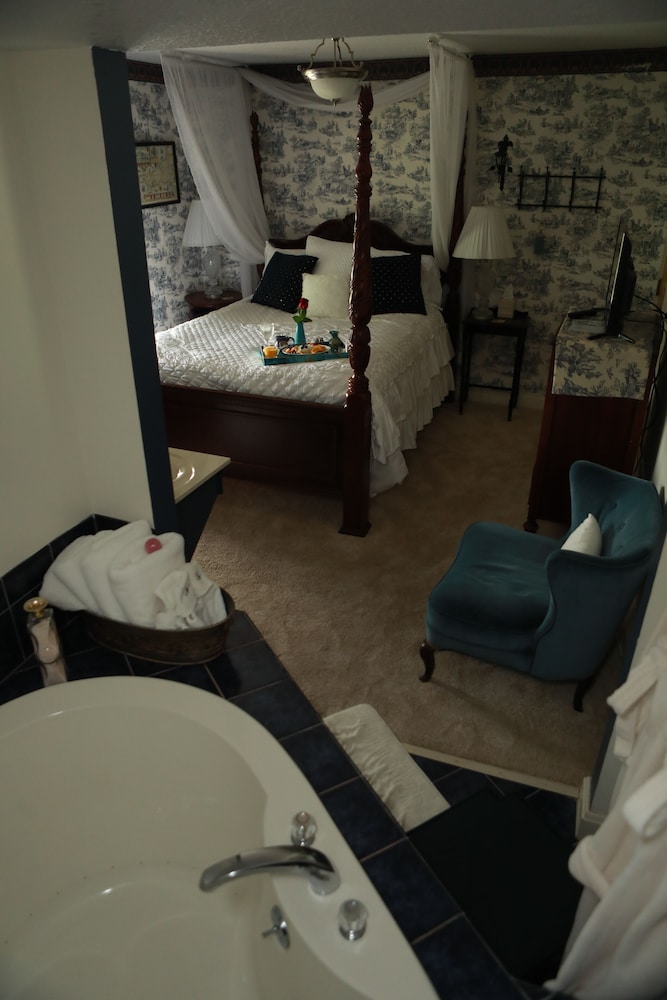 Woodstock Inn B&B 47/50