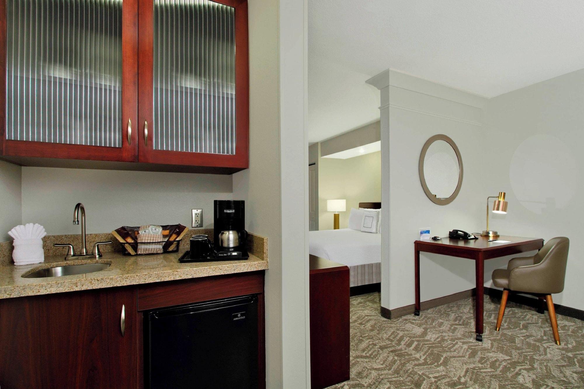 Suite, Multiple Beds، SPRINGHILL SUITES BY MARRIOTT CHESAPEAKE GREENBRIER 2/2
