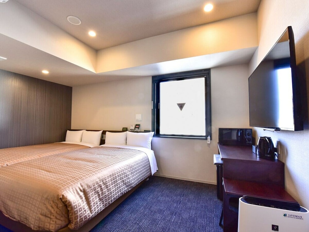 HOTEL LiVEMAX Hakata Nakasu 12/18
