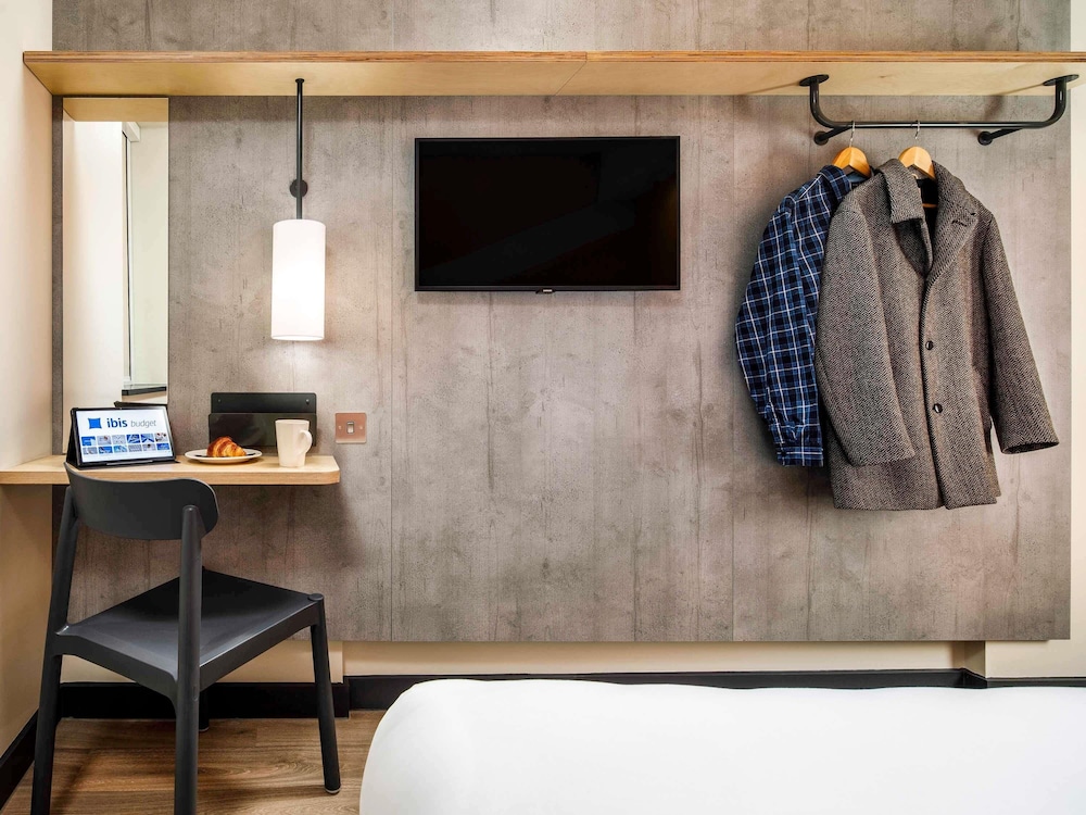 ibis budget Manchester Airport 39/48