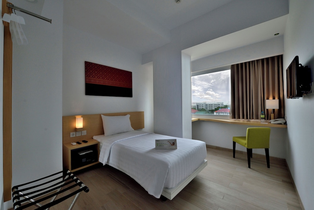 Whiz Hotel Sudirman Pekanbaru 17/36