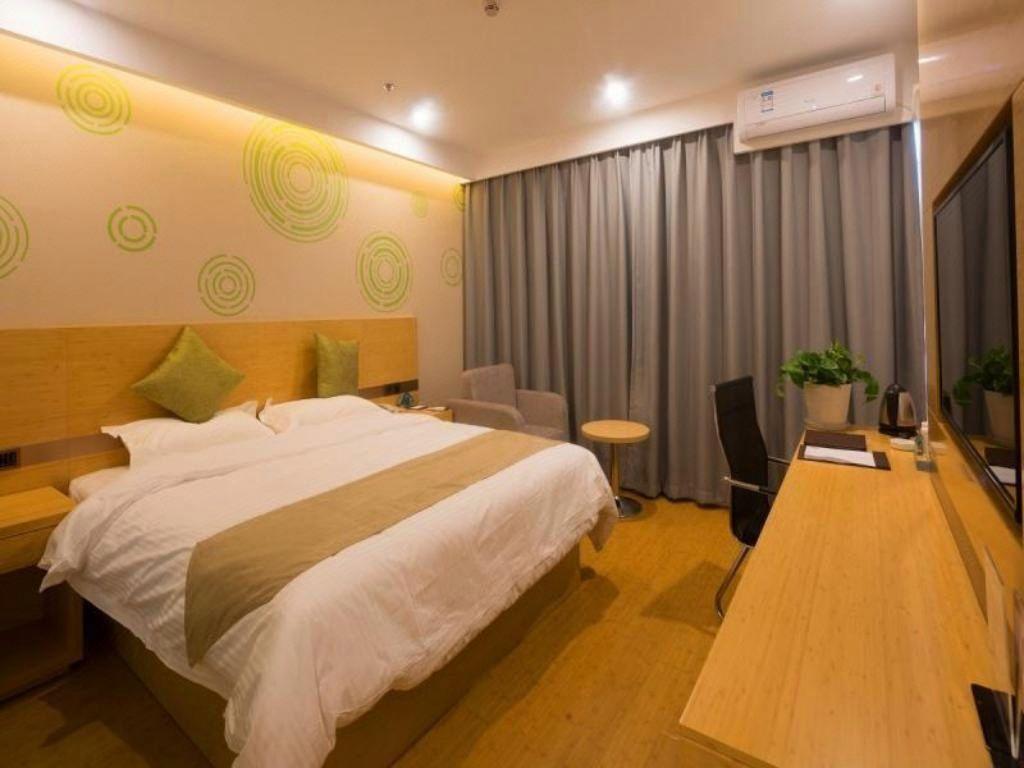 SUPERIOR, DOUBLE BED
