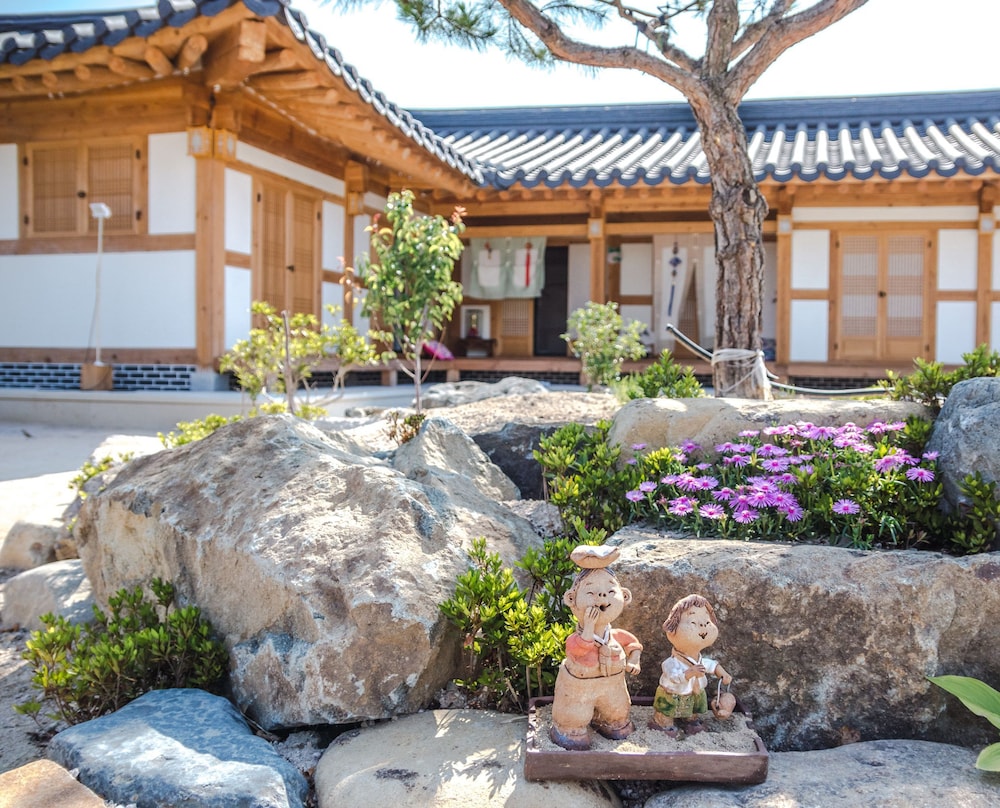 Hanok1st 27/48