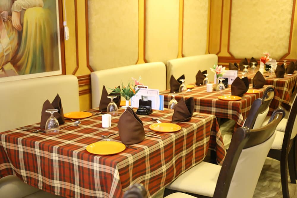Ashok Residency 25/41