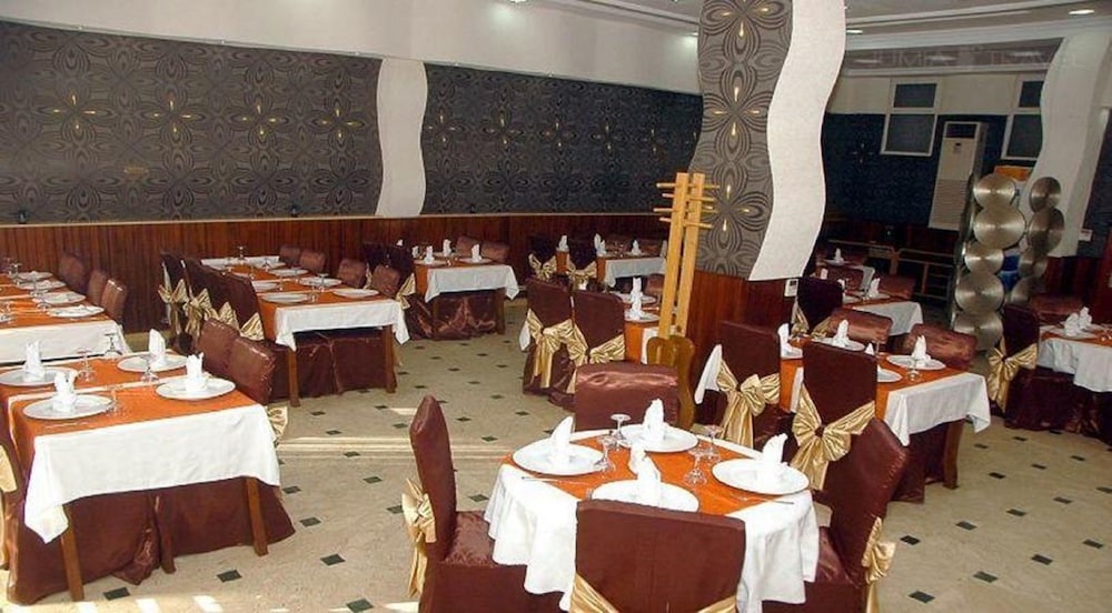 Hotel Dar El Aaz - Algiers 16/25