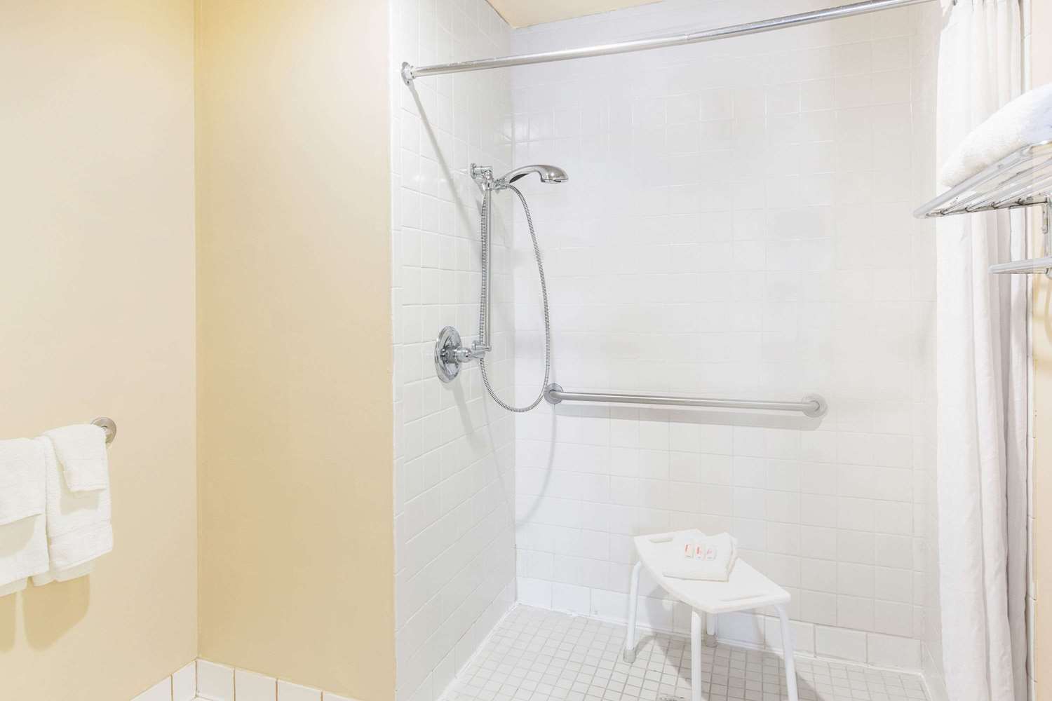 Baymont By Wyndham Jonesboro 5/6